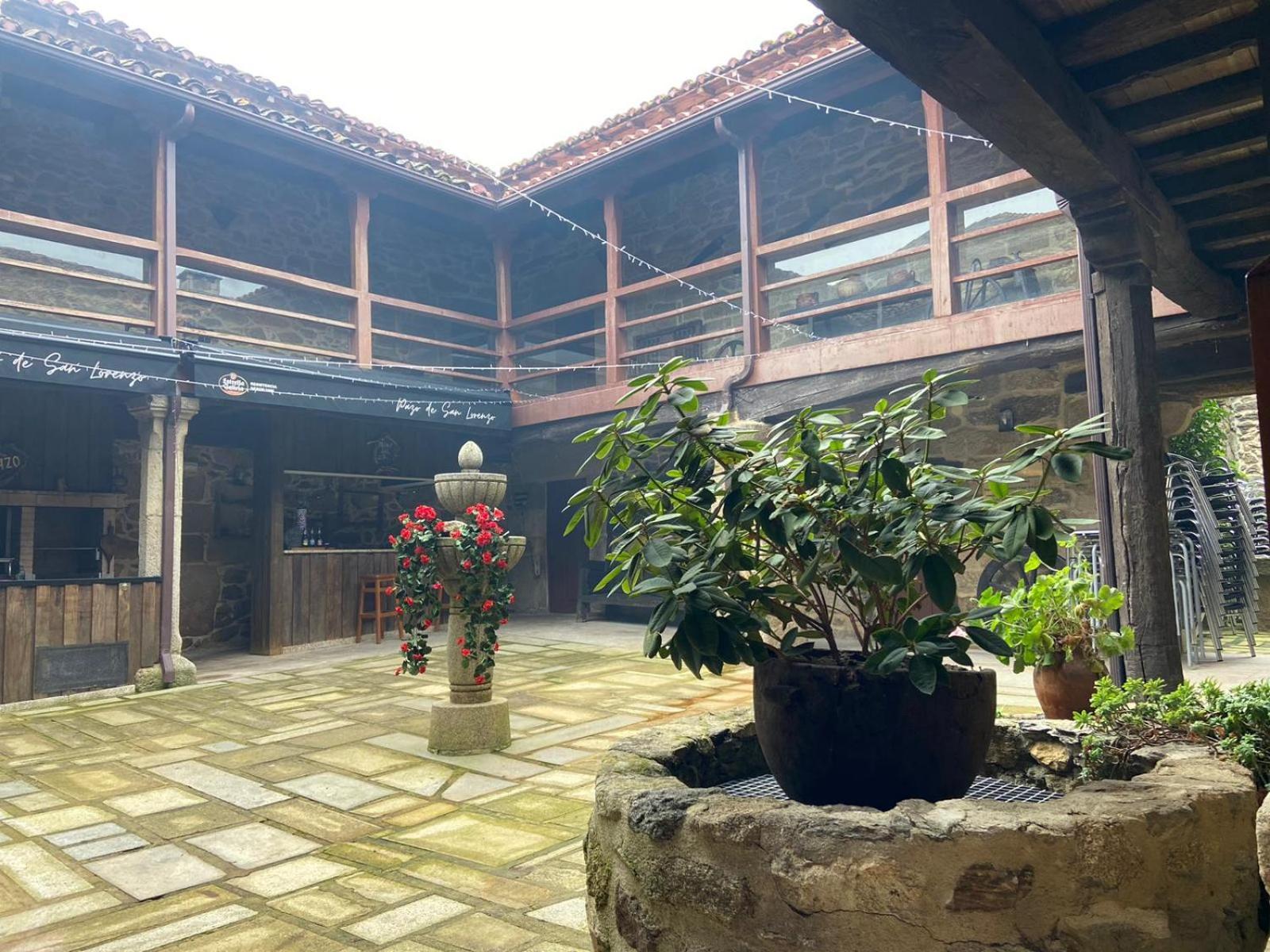 Pazo San Lorenzo- Puebla De Тривес Экстерьер фото